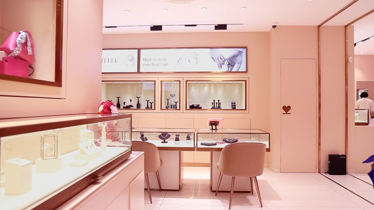 Kumari Fine Jewellery Unveils Bandra Flagship