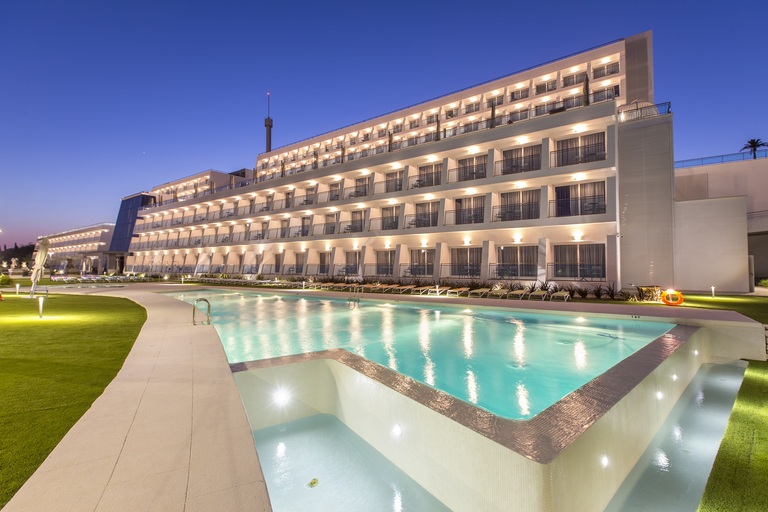 Aimbridge EMEA Unveils Rebranded Hotel