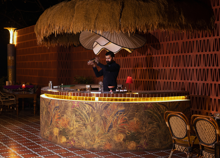 Mama Killa Opens in Delhi