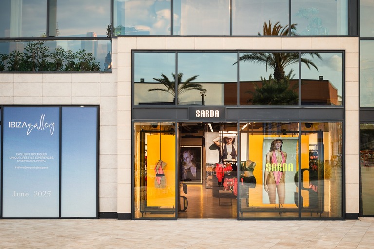 Sarda Makes Retail Debut