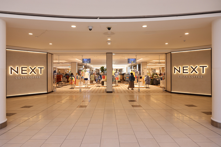 NEXT Launches at Lakeside Shopping Centre