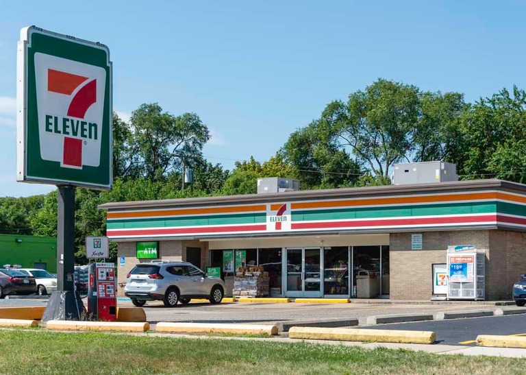 7-Eleven to Add North Americas Units