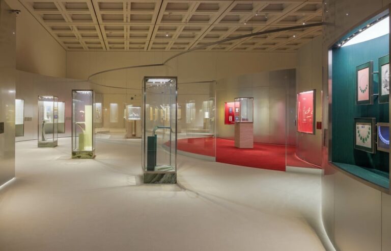 Bulgari Opens ‘Kaleidos’ Exhibition in Tokyo