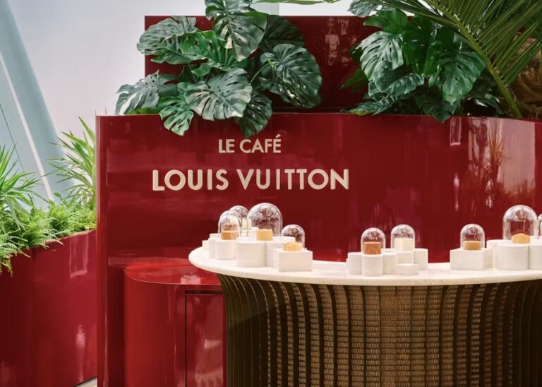 Louis Vuitton Opens Le Café Louis Vuitton in Seoul