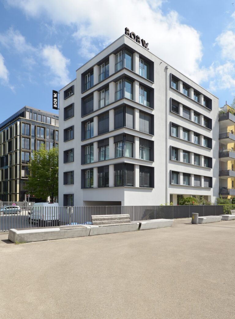 Bob W Signs Fifth Munich Property