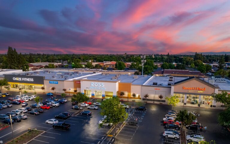 Hanley Investment Group Arranges Centre Sale