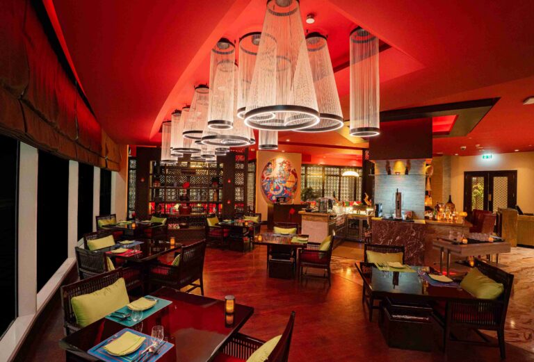 YU Opens its Doors to the Public