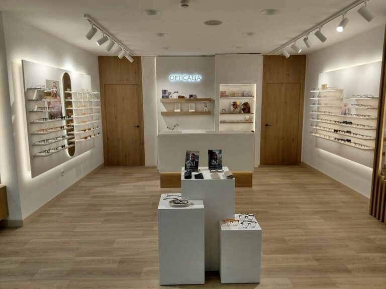 Opticalia Officially Arrives in Peru