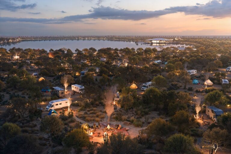 Dubai Unveils Massive New Desert Oasis