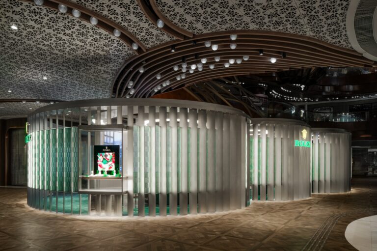 Rolex Unveils New Hong Kong Boutique
