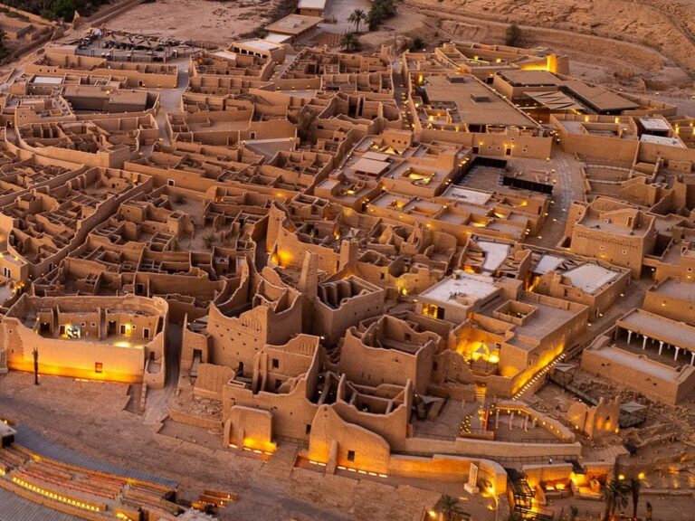 Diriyah Unveils Grand Avenue in Saudi Arabia