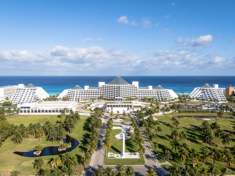 Paradisus Cancun Reopens