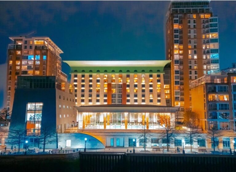 IHG Hotels & Resorts brings luxury conversion brand Vignette Collection to London