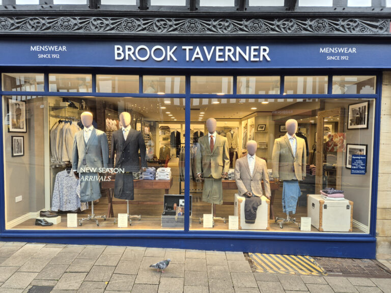 Brook Taverner Secures New Guildford Store