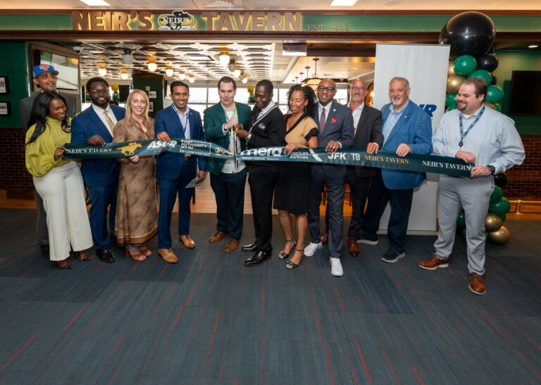 Neir’s Tavern Opens at JFK Terminal 8