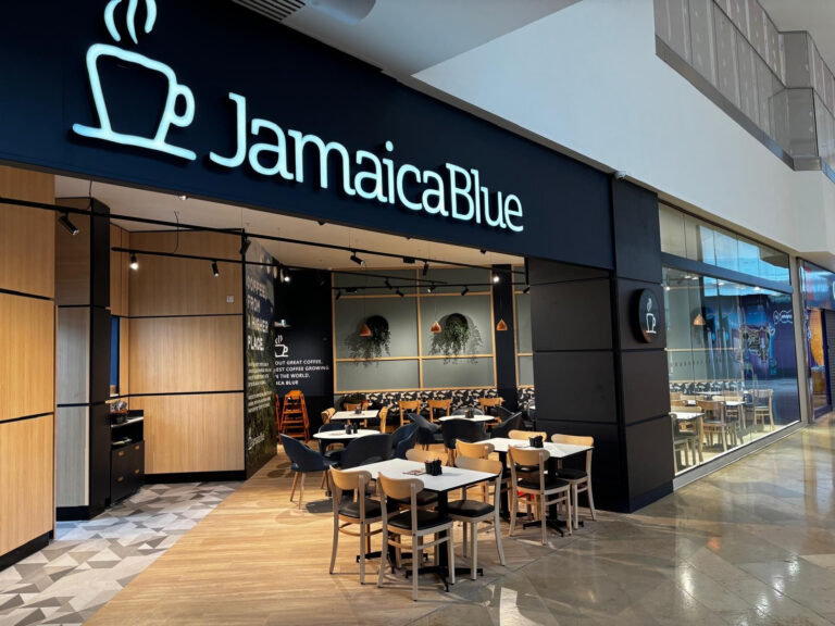 Jamaica Blue Lands at Queensgate