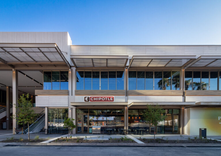 Chipotle Enters Mexico