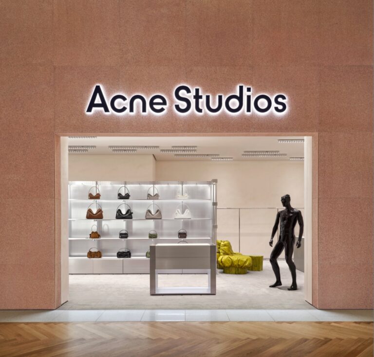 Acne Studios Opens at Oakridge Park