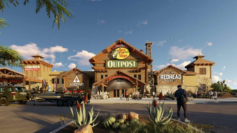 Bass Pro Shops Plots Texas Expansion
