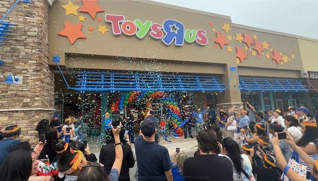 Toys “R” Us to Open 120 Units